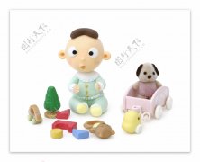 <b>别忘了对孩子说一句：“爸爸妈妈最喜欢和你一</b>