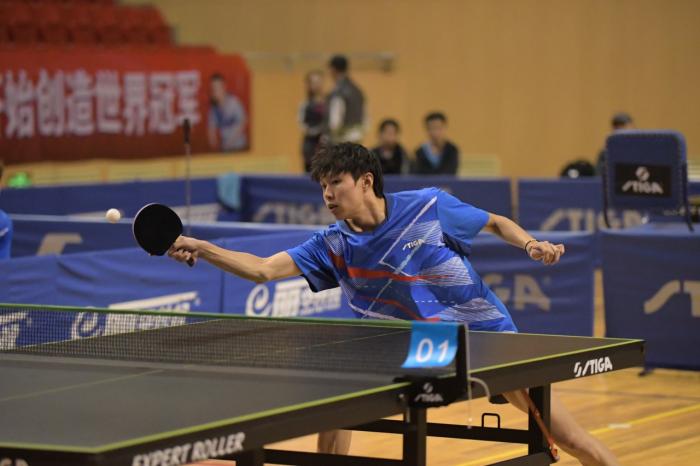 STIGA杯乒乓球巡回赛上海站落幕，近400名选手激战